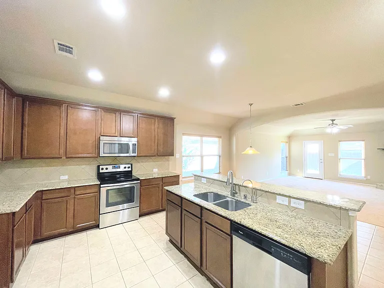 13241 Larks View Point — Photo 11