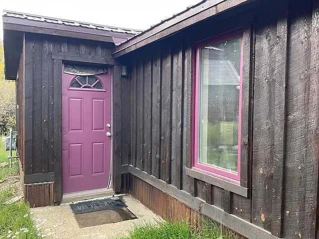 3 bed, 1120 sqft, $1,600 — Photo 2