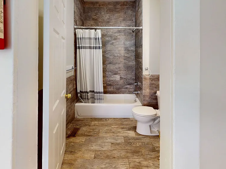254 Orchard St #2 — Photo 10