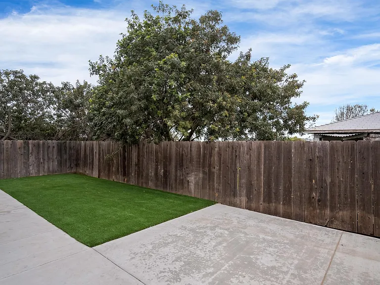 5230 Rincon St — Photo 6