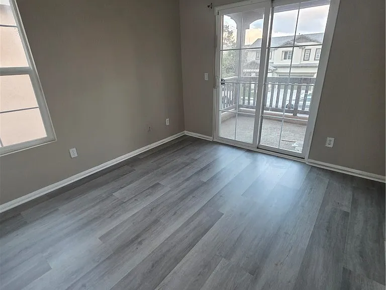 1369 Veronica Trl — Photo 2