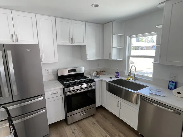 8602 Penfield Ave — Photo 17