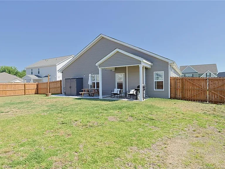 137 Wright Woods Ln — Photo 23