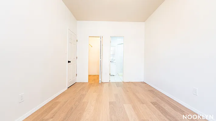 Rented by Nooklyn NYC LLC | media 10