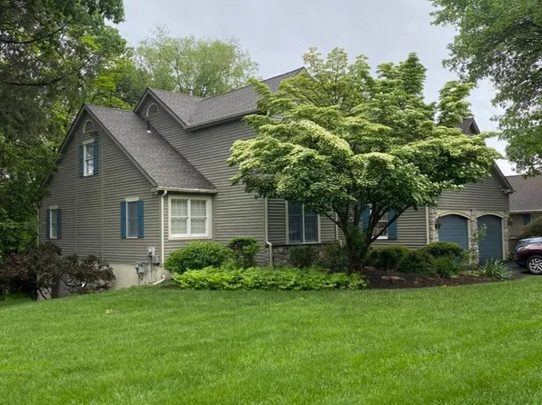 1752 Oak Hill Dr, Huntingdon Valley, PA 19006