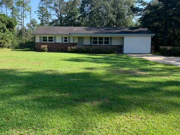 512 Stewart Rd, Thomasville, GA 31792