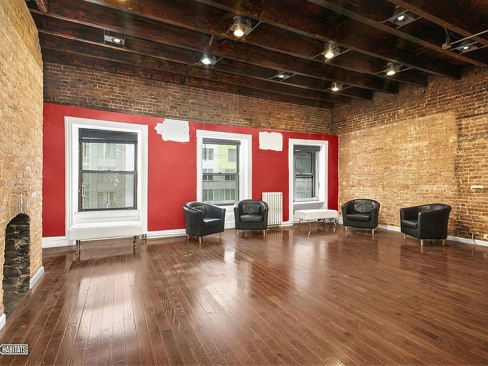 2nd image of 34 W 37th St Ste 2R