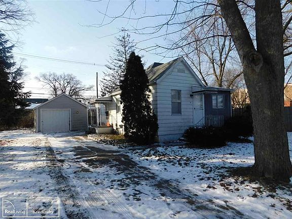 2nd image of 22410 Clairwood St