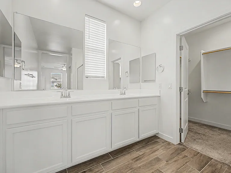 5512 S Dillon Cir — Photo 14