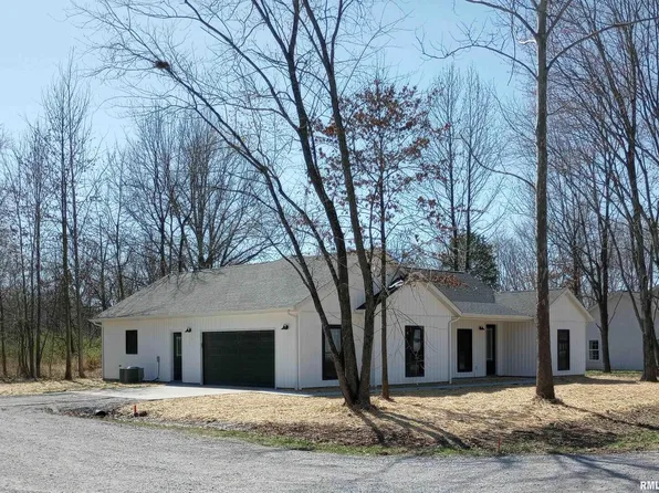 503 Noah Ln, Carterville, IL 62918