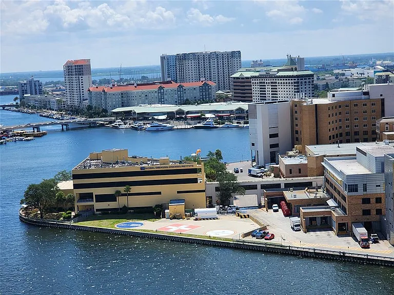 345 Bayshore Blvd #P6 — Photo 18