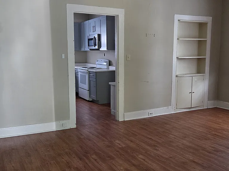 840 Ohio St — Photo 3