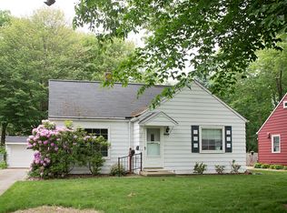 3920 W 226th St, Fairview Park, OH 44126