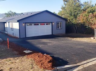 516 Mount Pitt St, Klamath Falls, OR 97601