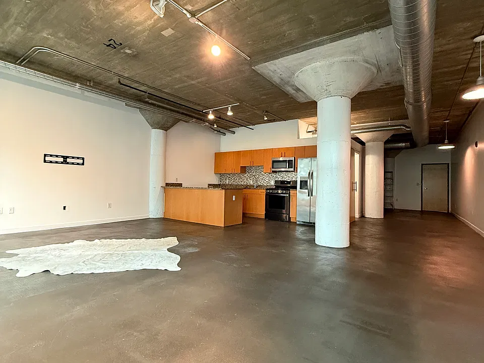 101 N 12th St #203