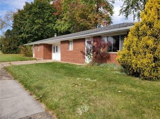 15 Filmore Ave, Cuyahoga Falls, OH