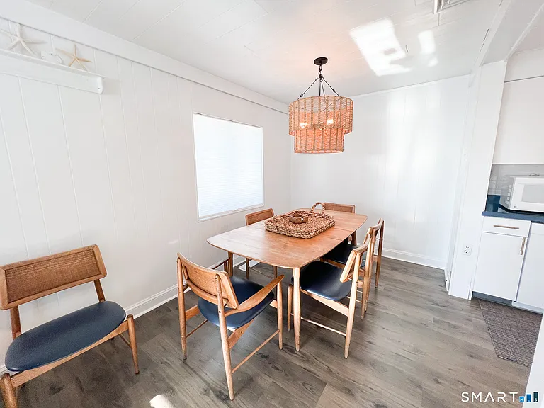 54 Milesfield Ave — Photo 10