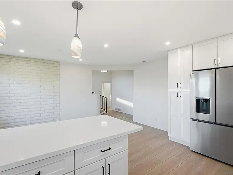 934 Candlelight Pl — Photo 11