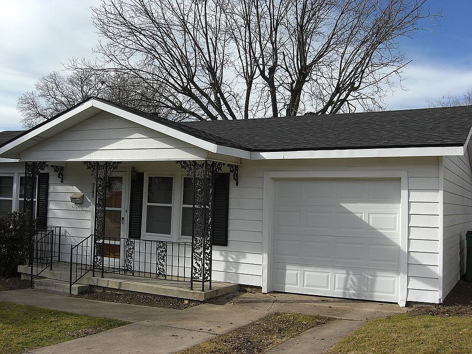 1st image of 3245 Aurora St