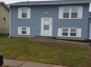 17600 Winston Dr, Country Club Hills, IL