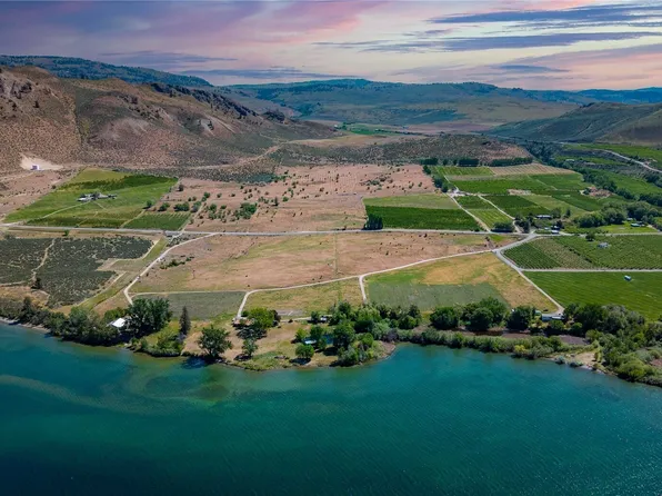 45 Thorndike Loop Road, Oroville, WA 98844
