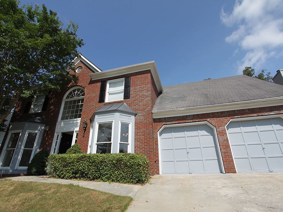 1st image of 4960 Niagara Dr NW