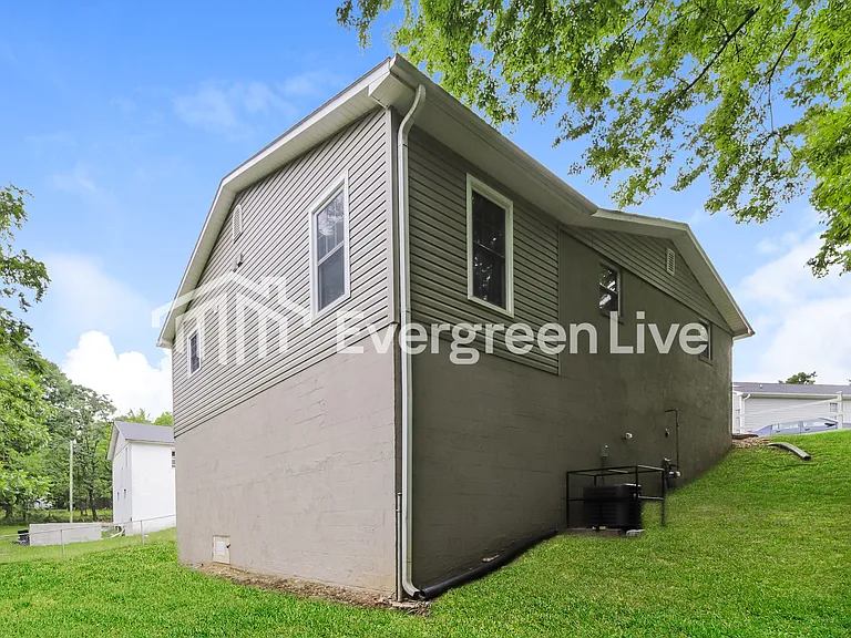205 Lillie Dr — Photo 15