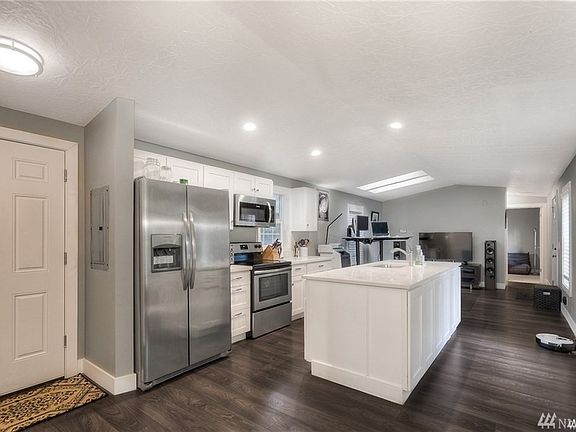 2nd image of 4824 272nd Ave NE