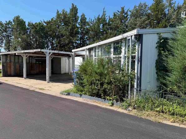 3301 W 2nd, #32A, North Platte, NE 69101