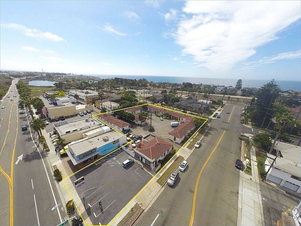 1st image of 2001 S Coast Hwy APT 4