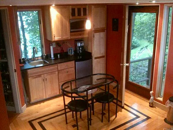6 Crowninshield Rd — Photo 20