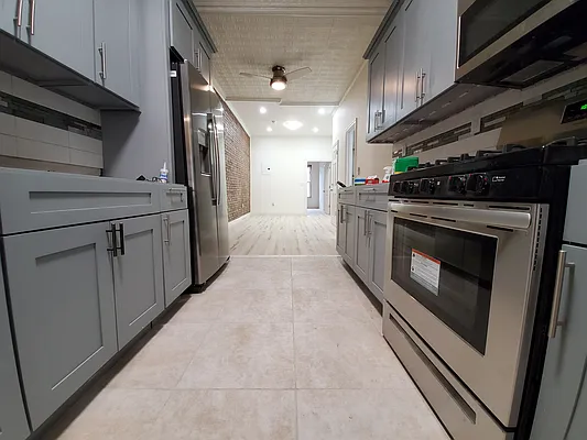 Rented by Ideal Properties Group | media 5