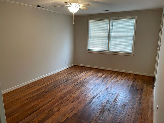 4th image of 1408 Richmond Pl