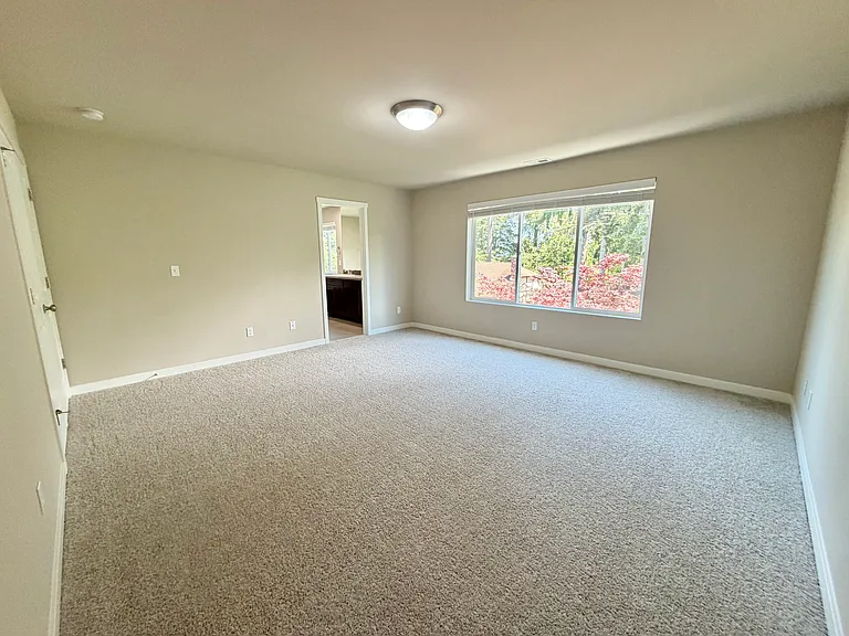 9229 5th Dr SE — Photo 9