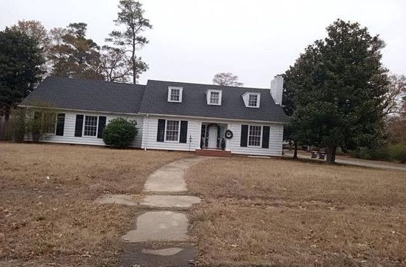 1st image of 1203 W 35th Ave