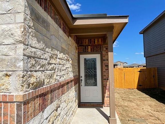 5th image of 409 Liberty Meadows Dr