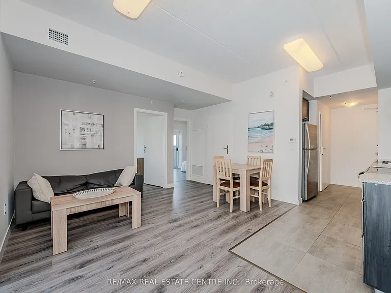 251 Hemlock St #707 — Photo 13