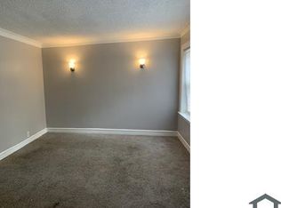7551 S Kenwood Ave #1, Chicago, IL 60619