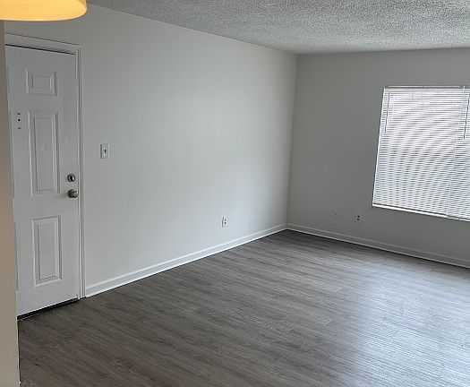 Living Room_03292023