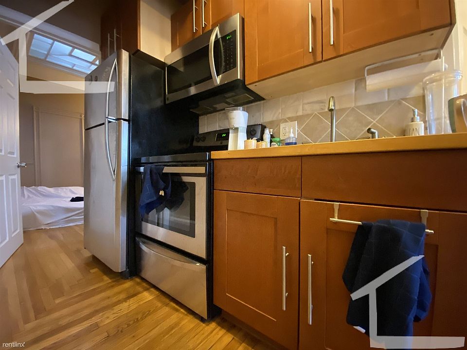 12 Bay State Rd. #4R Boston (Kenmore) Unit Photo 4