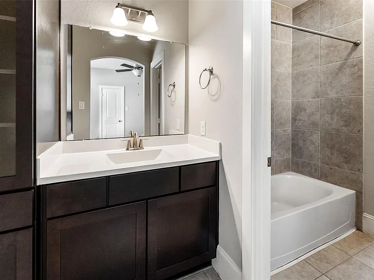 2720 Church Wood Dr — Photo 31