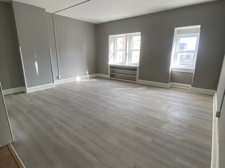 1228 Saint Paul St S #4 — Photo 8