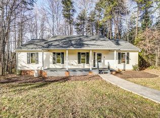 1660 Rock Castle Rd, Goochland, VA 23063
