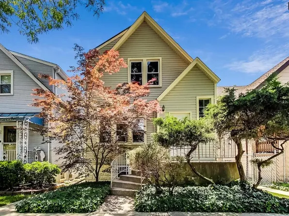 3813 W Eddy St, Chicago, IL 60618