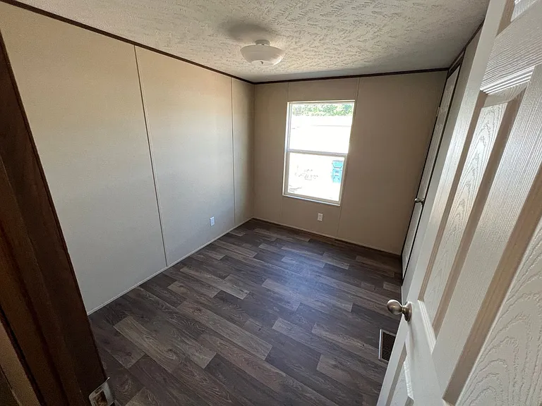 510 N 19th St #29 — Photo 16