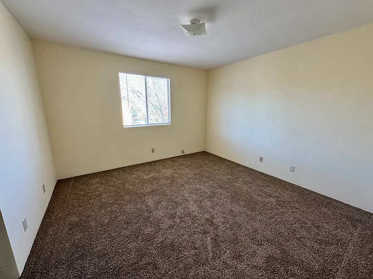 290 Sierra St #2 — Photo 4