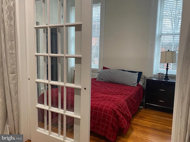 309 S 12th St #2F — Photo 9