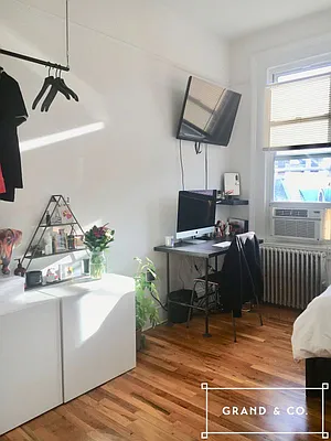 Rented by Grand & Co. | media 30