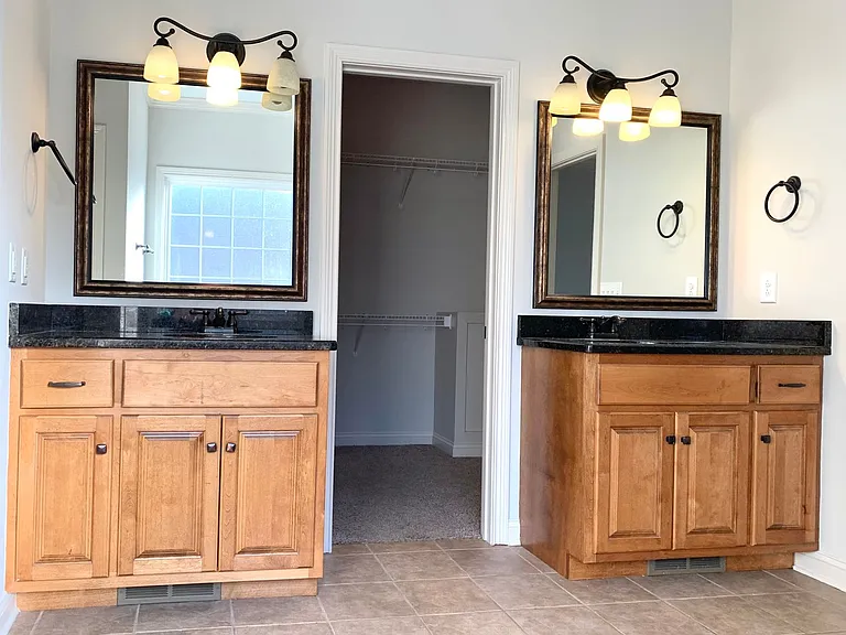 1533 Edgewater Ln — Photo 20