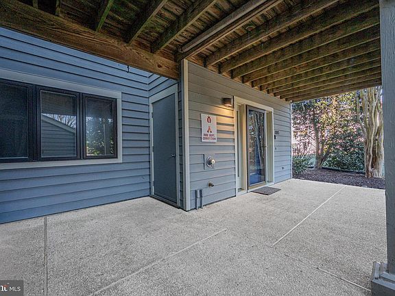 5th image of 20784 East Dr Unit 501